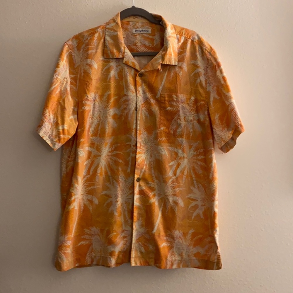 Tommy Bahama men’s large shirt brand new